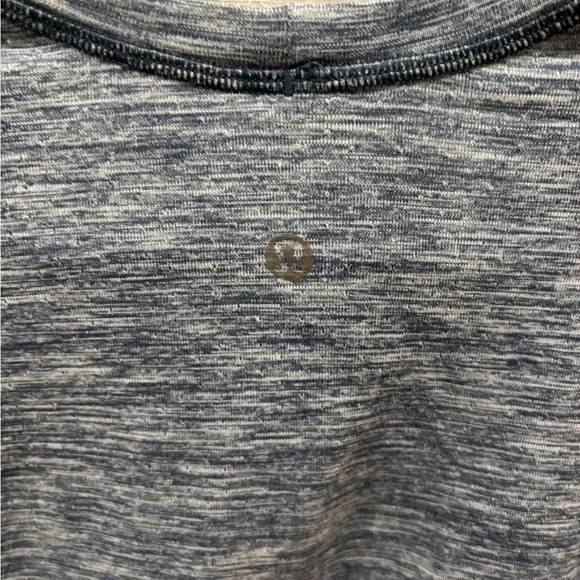 lululemon Metal Vent Tech Tee - Picture 3 of 3
